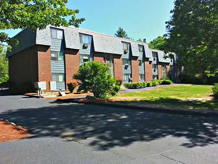 apartments goffstown village rent